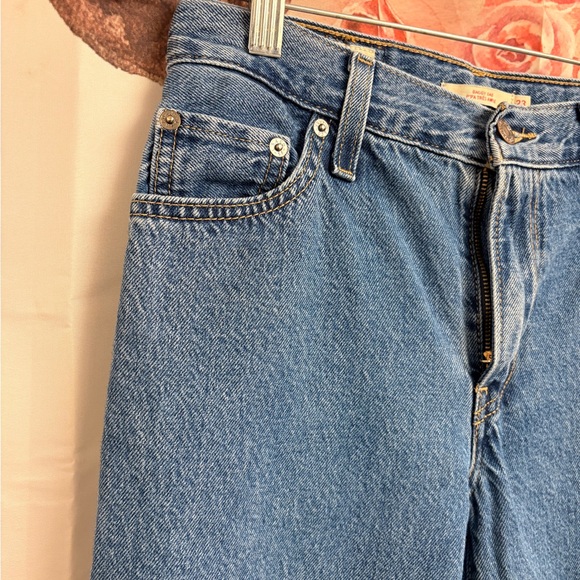 Size 23 “Baggy Dad” Levi’s - Picture 4 of 6